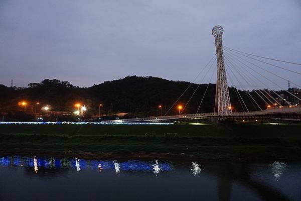 2015-12-23汐止獅頭山&amp;星光橋