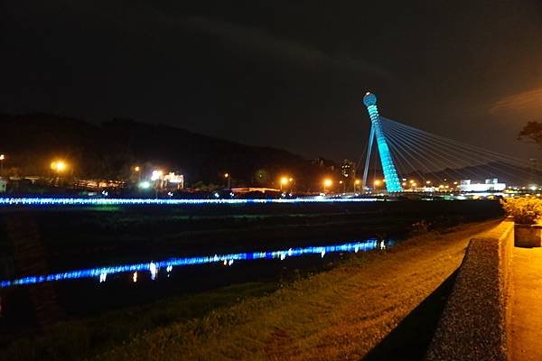 2015-12-23汐止獅頭山&amp;星光橋