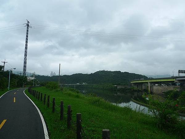 2014-11-02基隆河自行車道汐止段(星光橋)