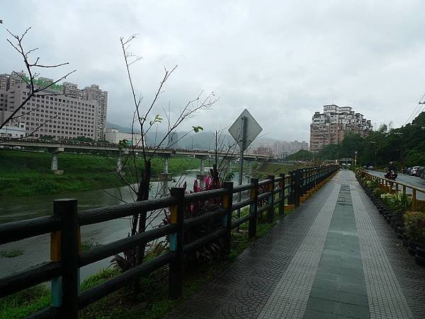 2014-11-02基隆河自行車道汐止段(星光橋)