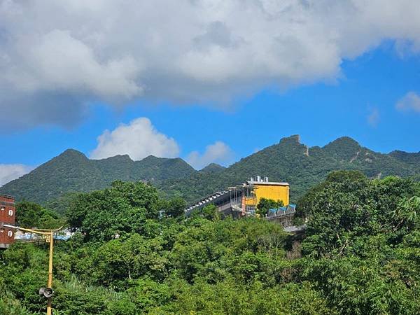 2023-09-09虎嘴口登紫萊山連走中央尖臭頭山O走(13