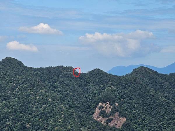 2023-09-09虎嘴口登紫萊山連走中央尖臭頭山O走(13