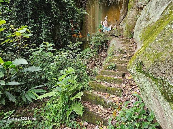 2024-06-09獅山小徑、南港峭壁4號8字走