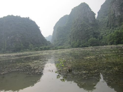 越南陸龍灣三谷湖 71.JPG