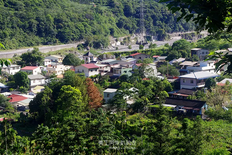 馬崙山