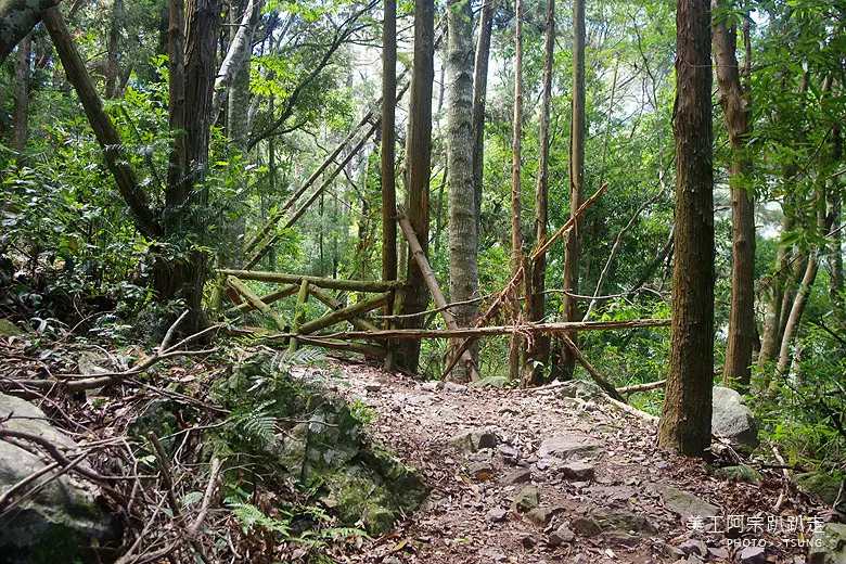 馬崙山