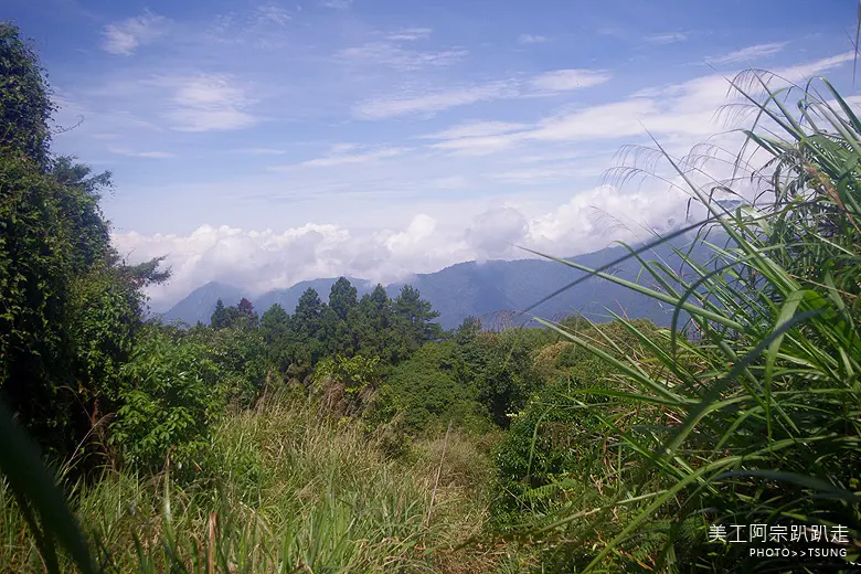 馬崙山