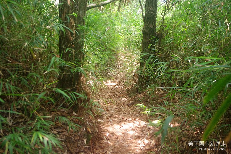 馬崙山