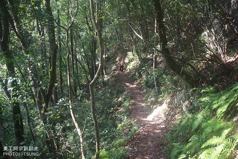 馬崙山