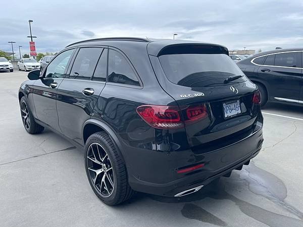 LINE_ALBUM_2022 GLC300  SUV  _362333_220920_3.jpg
