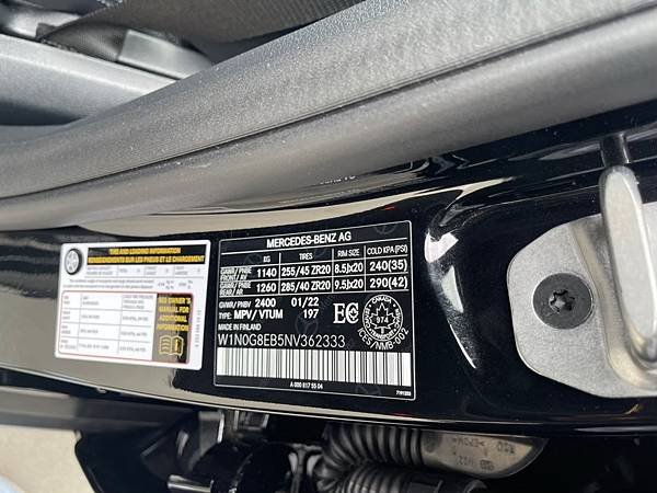 LINE_ALBUM_2022 GLC300  SUV  _362333_220920_29.jpg
