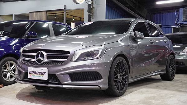 2013年 Mercedes-Benz A180 AMG