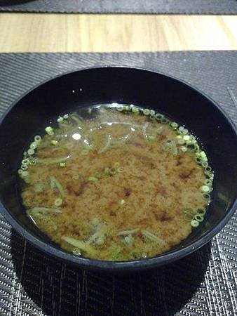 蓴菜味噌湯.jpg