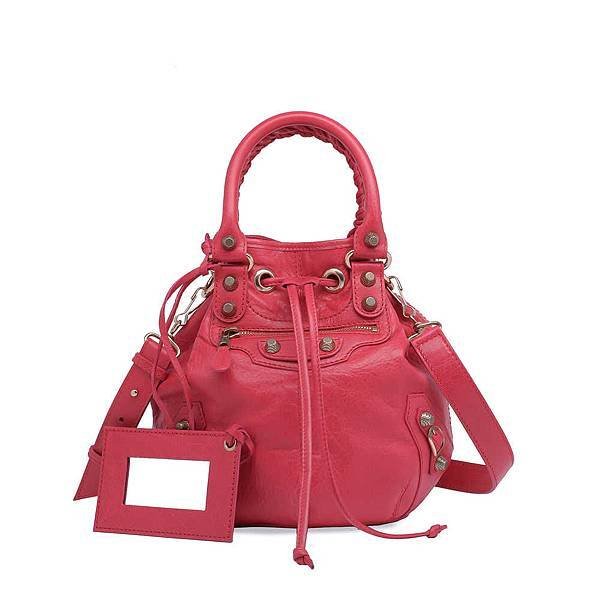 285439_D94JO_5765_A-rose-thulian-balenciaga-giant-mini-pompon-handbags-1000x1000