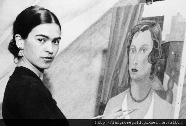 kahlo-frida-1931-sized.jpg
