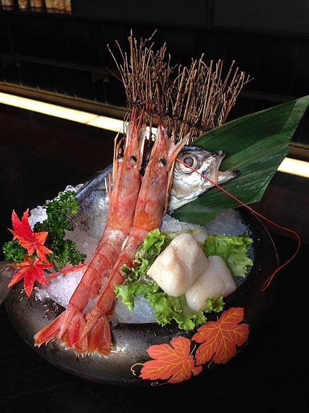 阿根廷紅蝦、北海岸竹莢魚、關東築地特級干貝