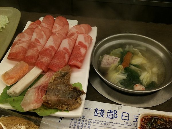 2011跨年晚餐-1.JPG