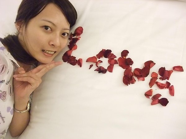 是L O V E