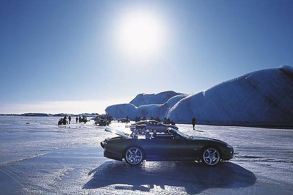 filming_james_bond_jokulsarlon