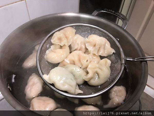 蔥阿嬸 冷凍水餃 -韭菜、高麗菜、玉米水餃 (3).jpg