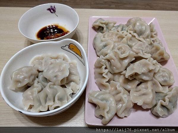 蔥阿嬸 冷凍水餃 -韭菜、高麗菜、玉米水餃 (16).jpg