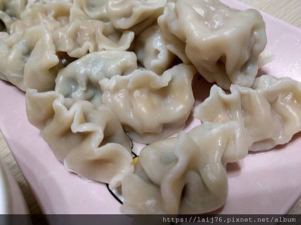蔥阿嬸 冷凍水餃 -韭菜、高麗菜、玉米水餃 (24).jpg