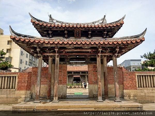 鹿港龍山寺.jpg