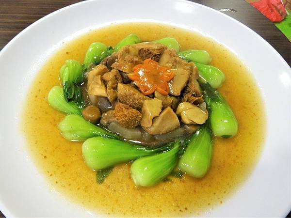 佛前供花的功德與果報