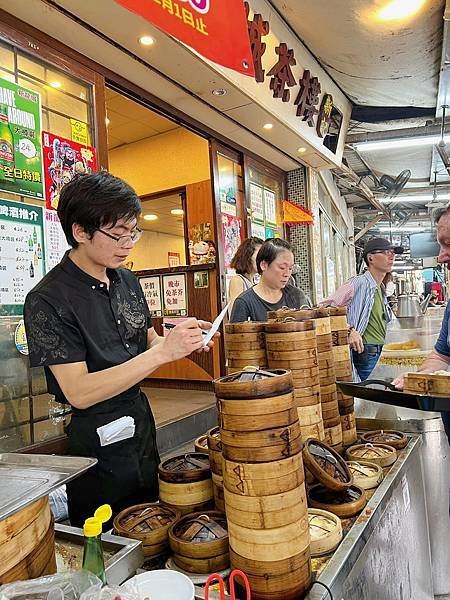 疫情後的香港行-第三天行程 帝苑洒店、牛池灣新龍城茶樓、沙田