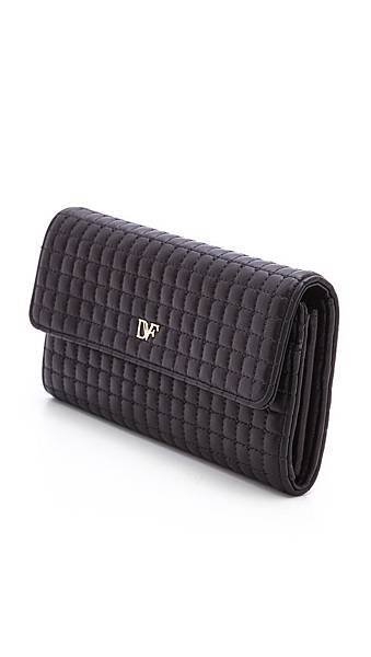 diane-von-furstenberg-black-wallet