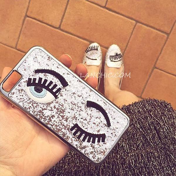 chiara ferragni flirting iphone cover18-1