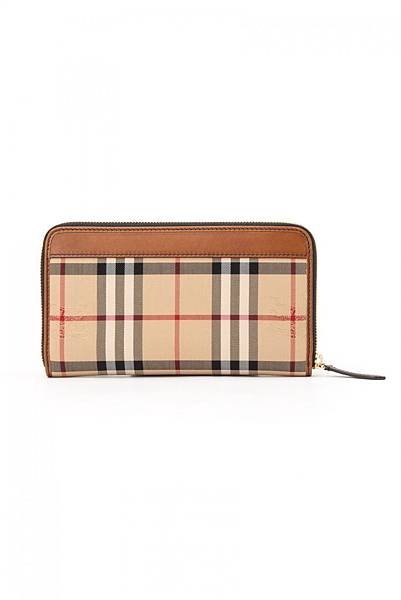 Burberry zip wallet19