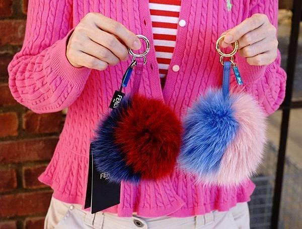 Fendi pom pom charm16