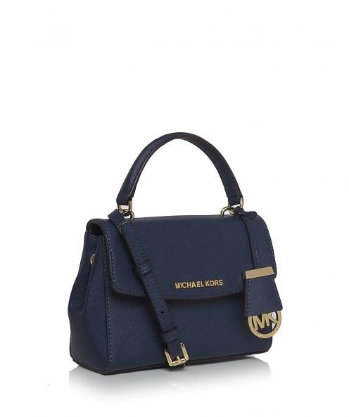 michael-michael-kors-small-crossbody-bag2