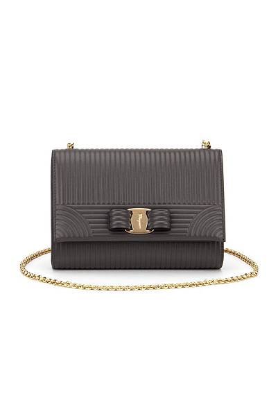 salvatore-ferragamo mini chain bag5