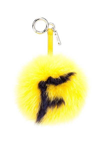 FENDI Pompon Karl12