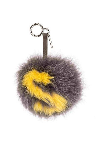 FENDI Pompon Karl17