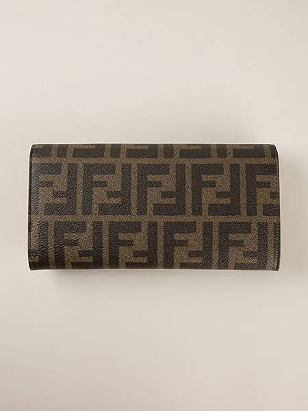 Fendi wallet2