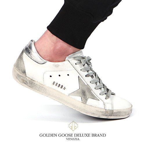 Golden Goose SUPERSTAR SNEAKERS6