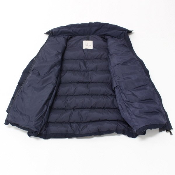 Moncler PETREA DOWN JACKET3