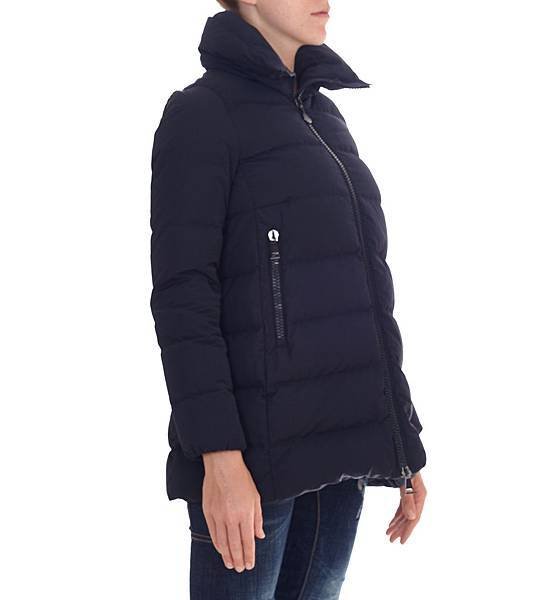 Moncler PETREA DOWN JACKET15