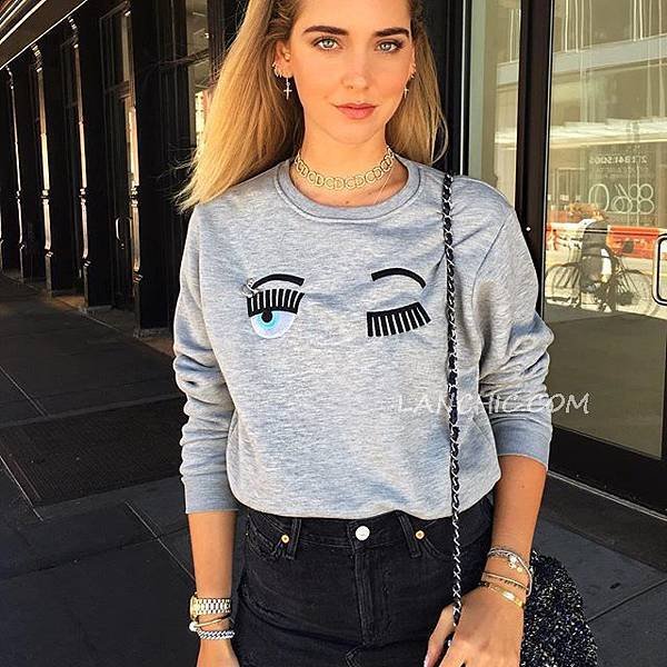 Chiara Ferragni sweater9-1