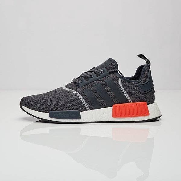 NMD R1 SNEAKERS13