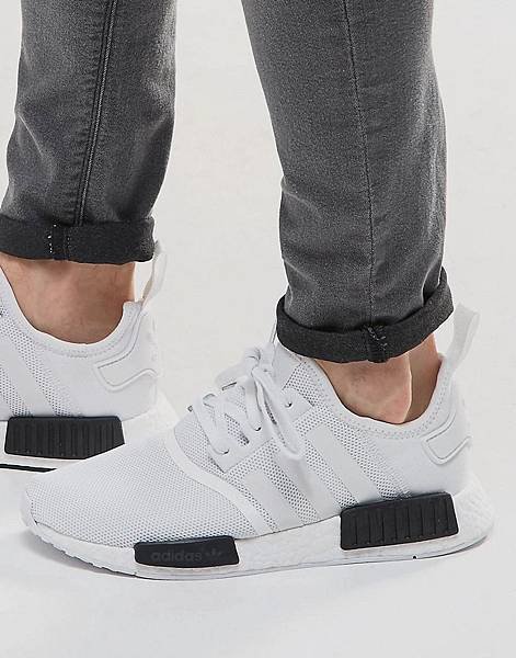 NMD R1 SNEAKERS26