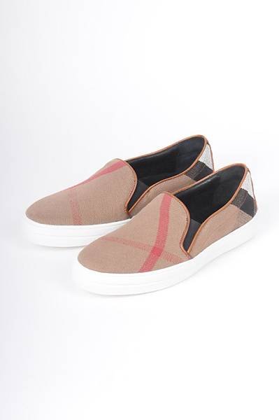 tan_check_burberry sneakers3