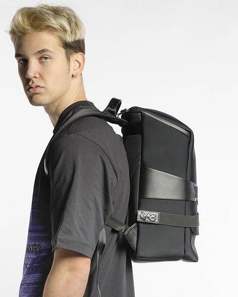 Adidas Y3 QASA backpack2