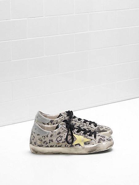 Golden Goose SUPERSTAR SNEAKERS1