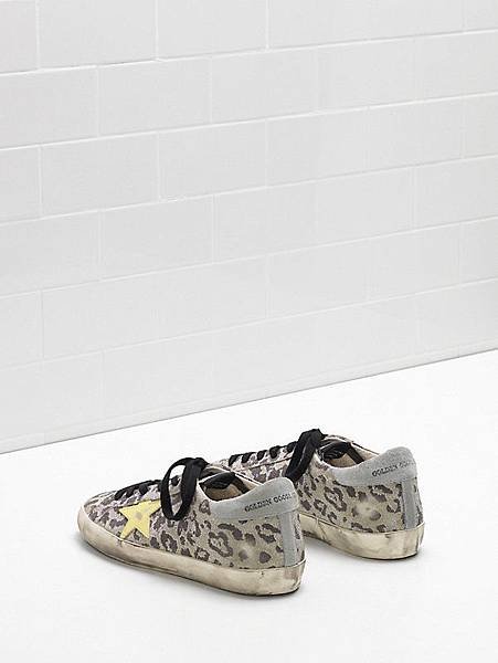 Golden Goose SUPERSTAR SNEAKERS