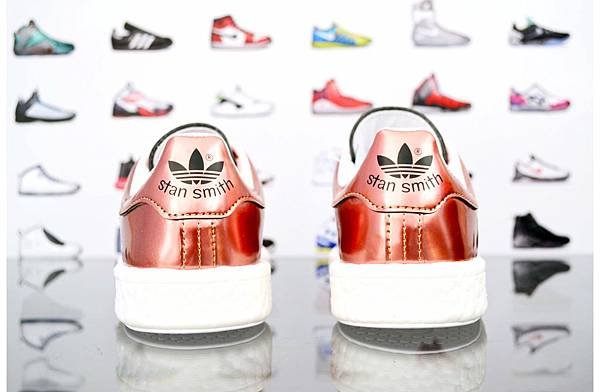 Adidas-Originals Stan-Smith-Boost Bronze3