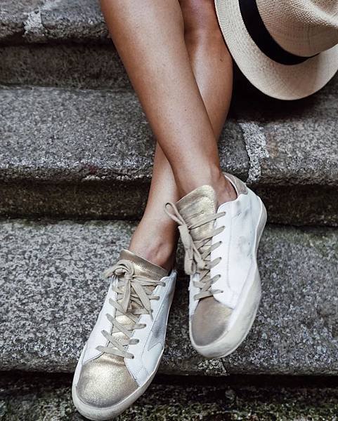 Golden Goose SUPERSTAR SNEAKERS28